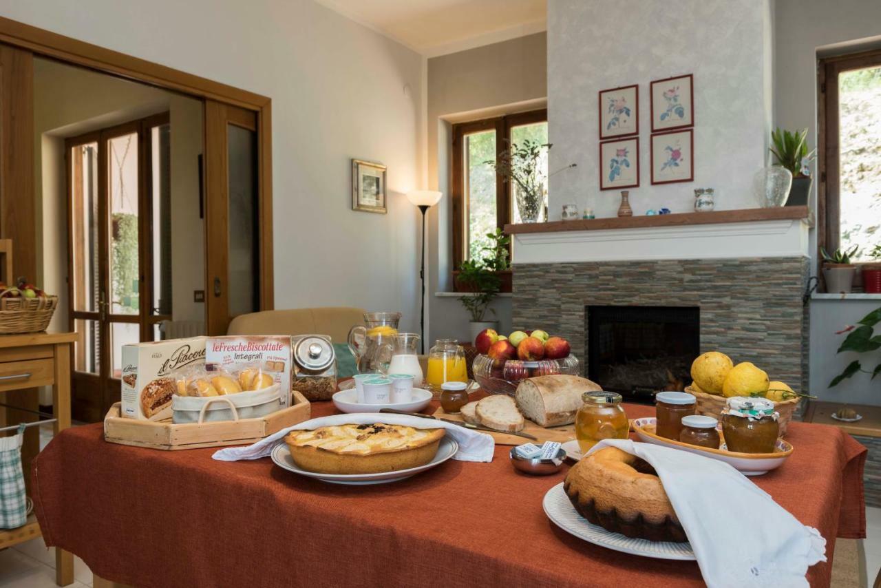 אוליאסטרו צ'ילנטו B&B Albachiara Casa Di Campagna מראה חיצוני תמונה