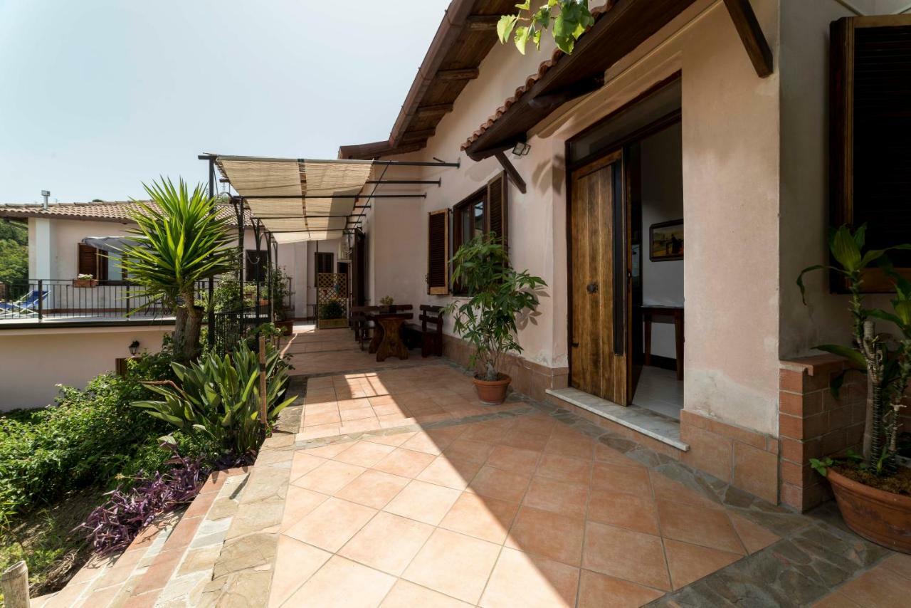 אוליאסטרו צ'ילנטו B&B Albachiara Casa Di Campagna מראה חיצוני תמונה